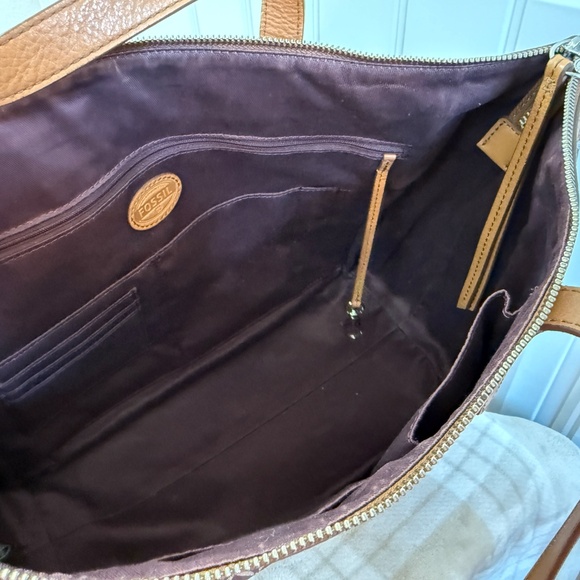 Fossil Large Sydney Shopper Tote plus matching Zippered Wristlet Wallet - Picture 12 of 16